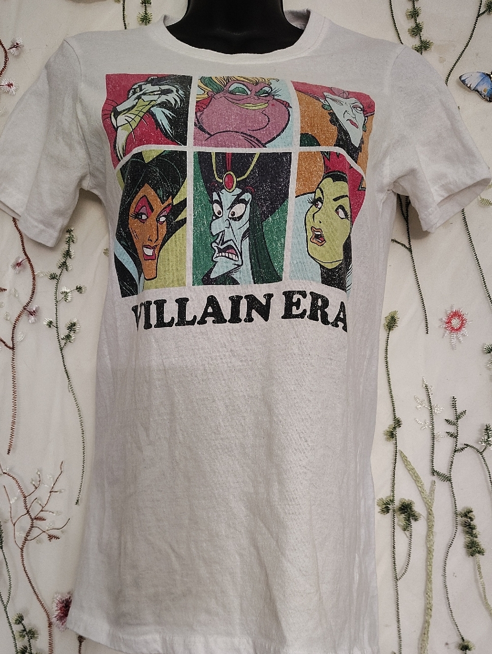 Disney VILLAINS ERA Graphic Retro Style Comic-grid  w/Destress vintage Textured
